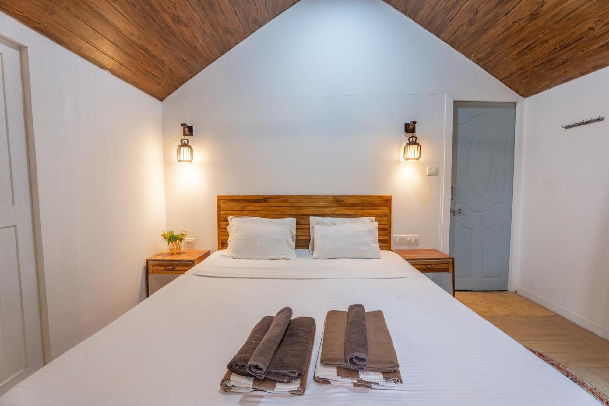 Simrose Hotel Agonda Bagian luar foto