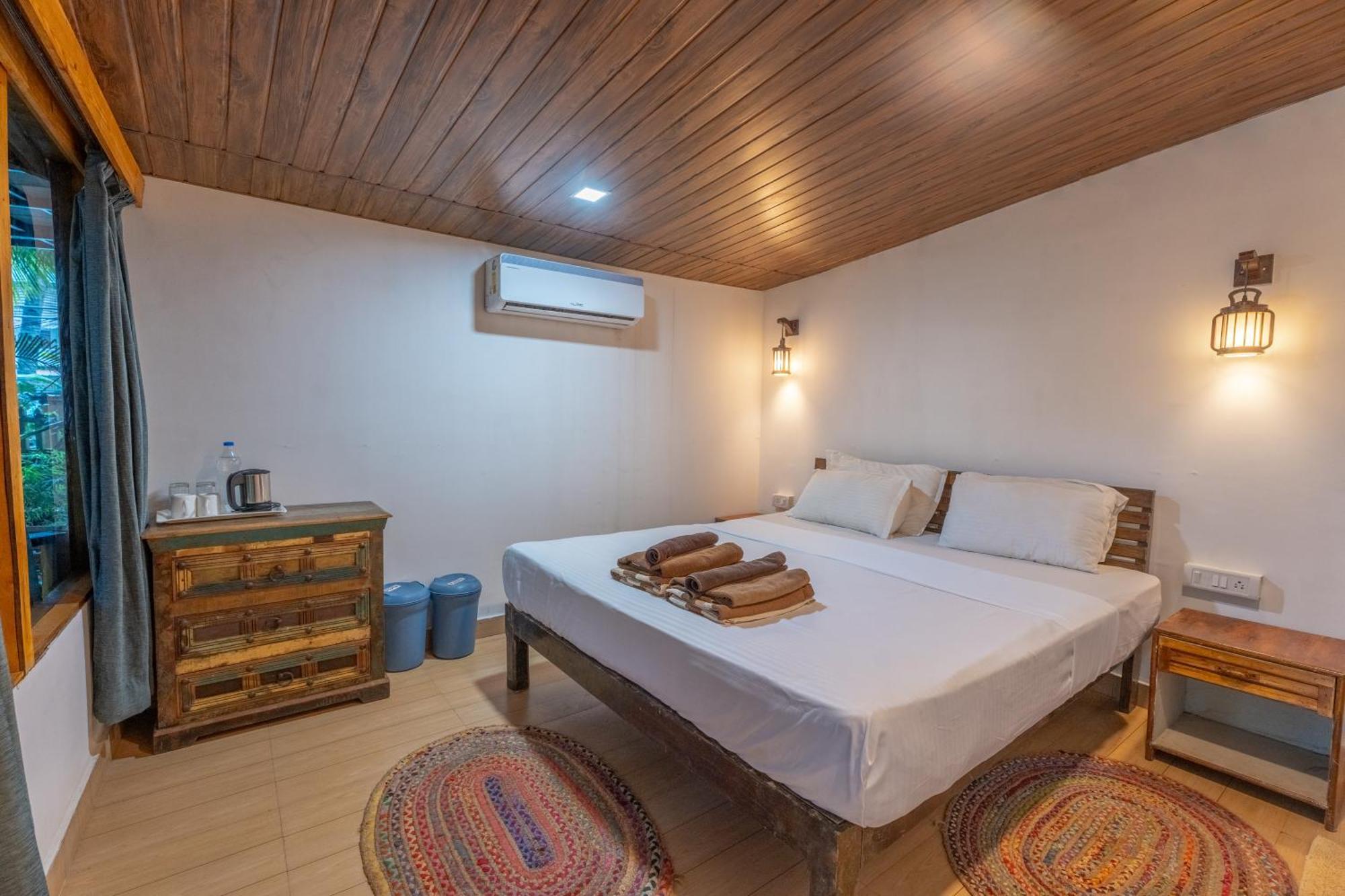 Simrose Hotel Agonda Bagian luar foto