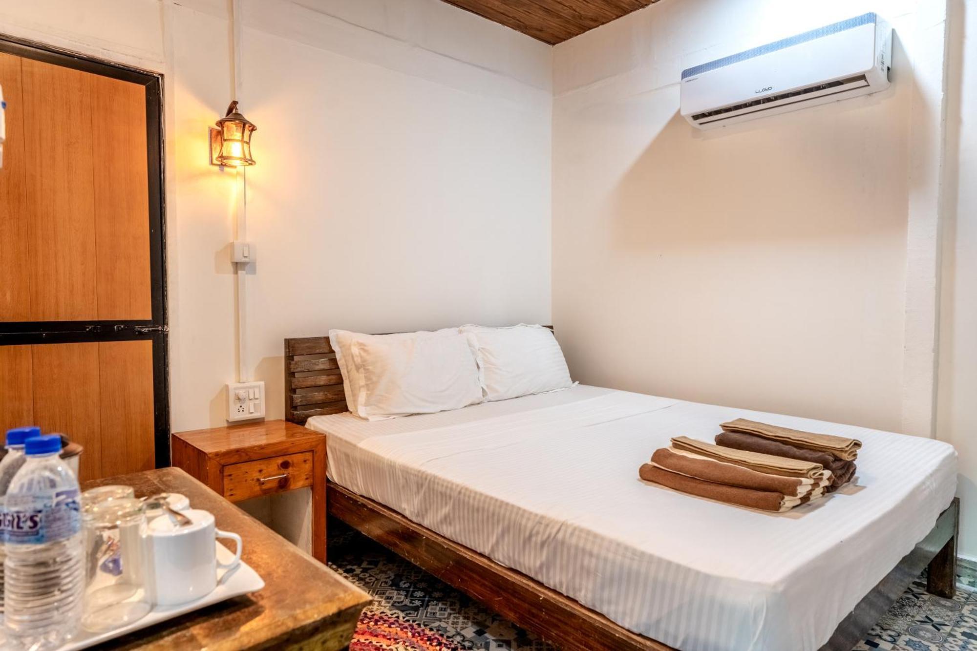 Simrose Hotel Agonda Bagian luar foto