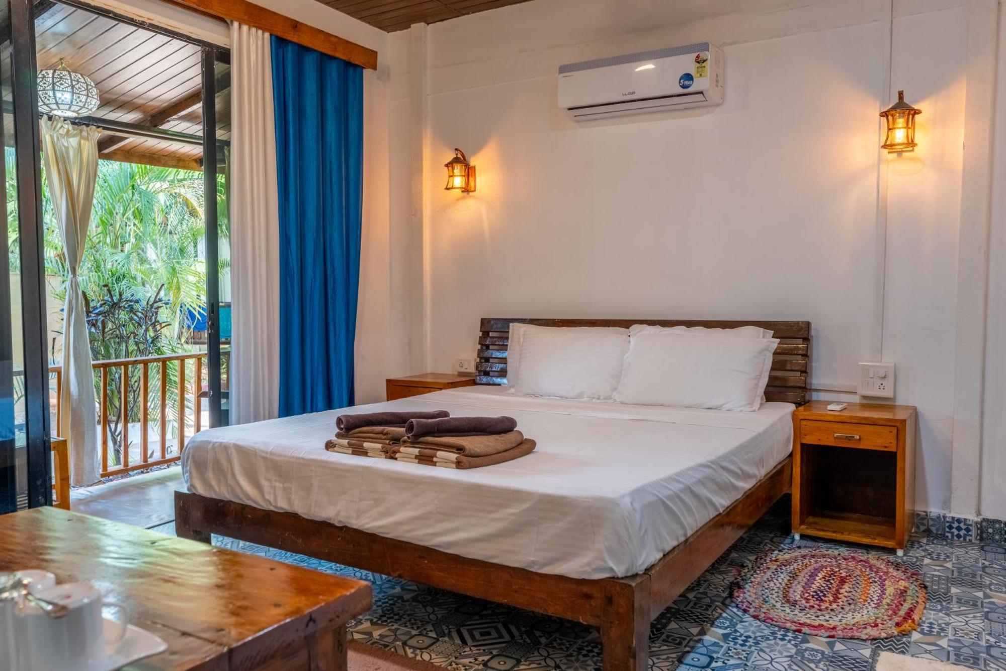 Simrose Hotel Agonda Bagian luar foto