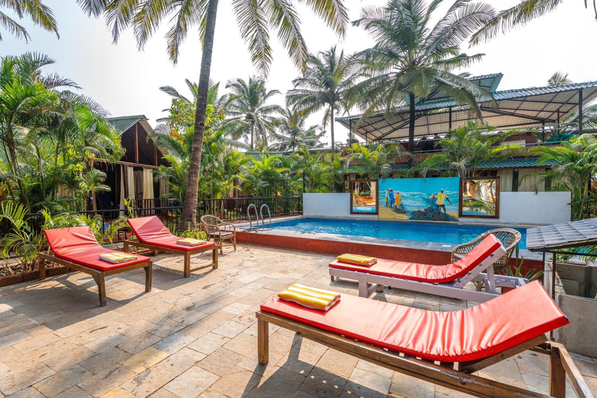 Simrose Hotel Agonda Bagian luar foto
