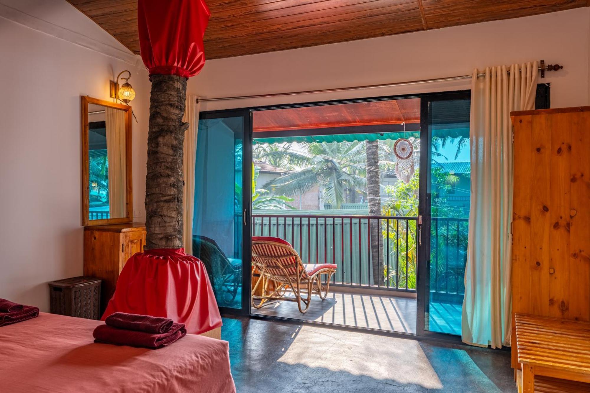 Simrose Hotel Agonda Bagian luar foto