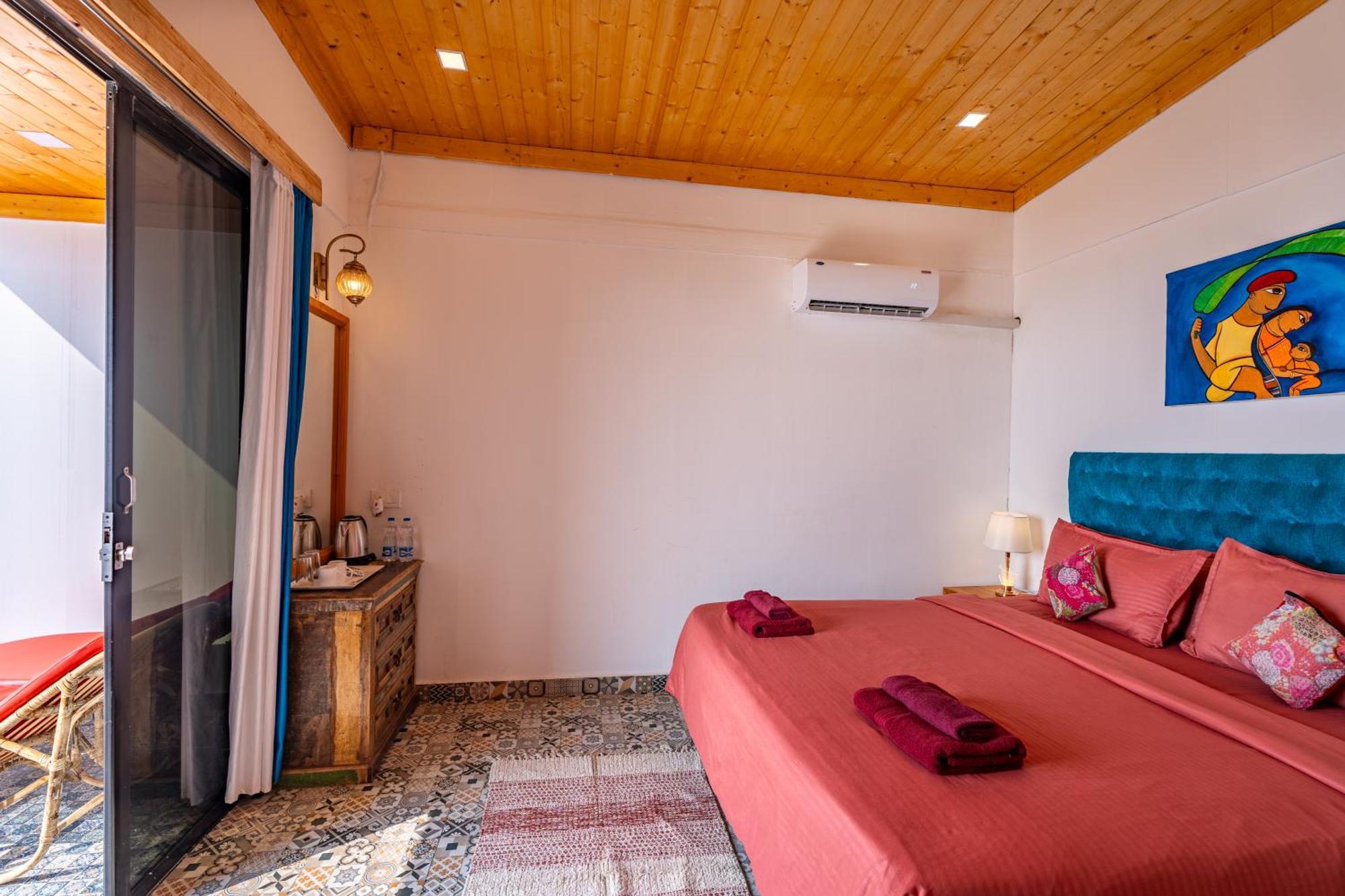 Simrose Hotel Agonda Bagian luar foto
