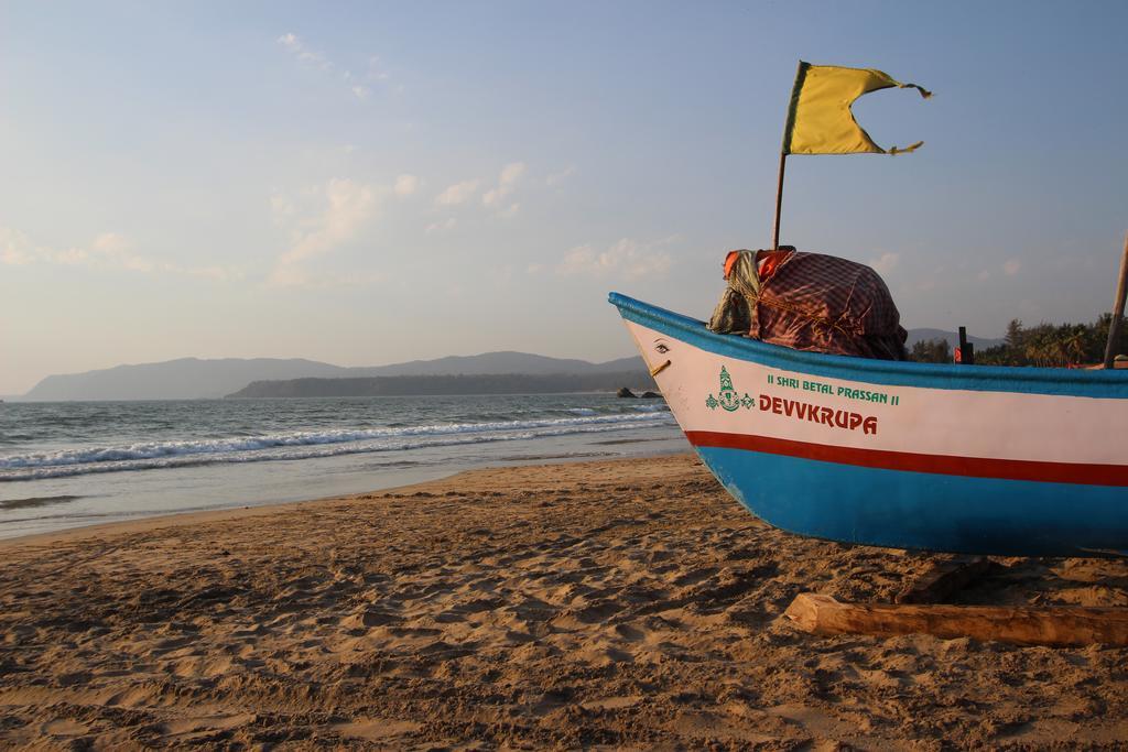 Simrose Hotel Agonda Bagian luar foto
